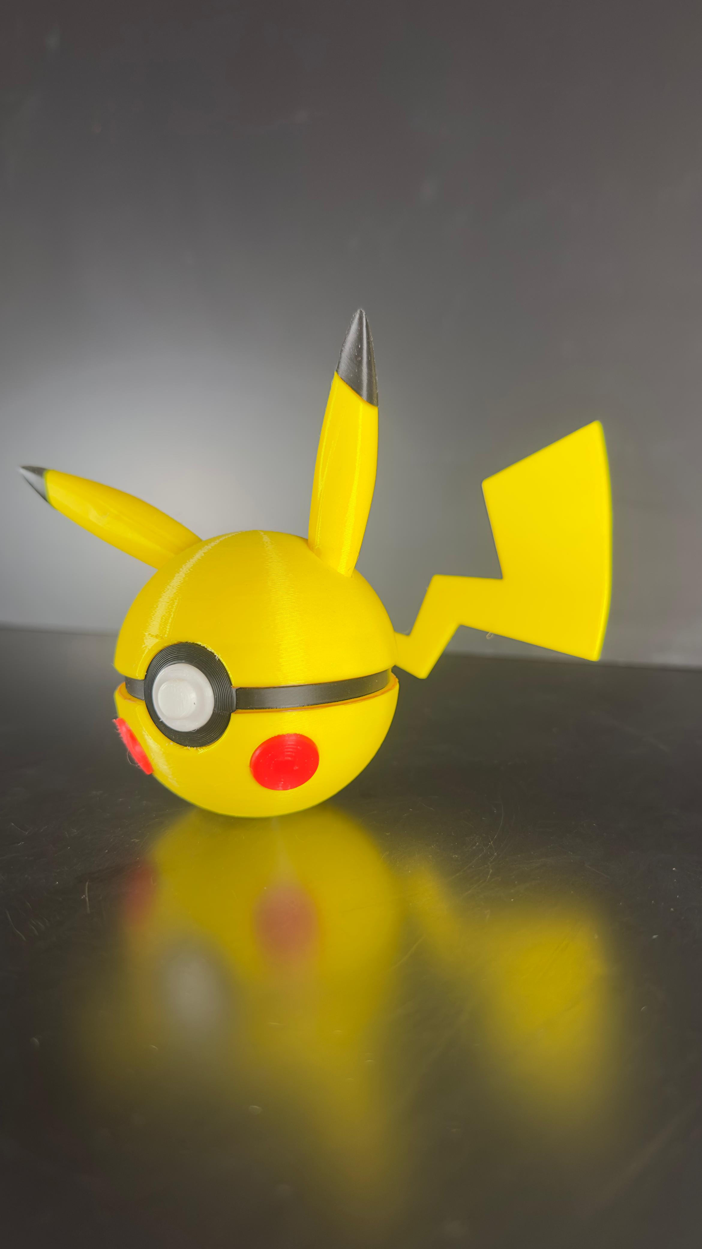 Pokébola / Pikachu. - Imagen 2
