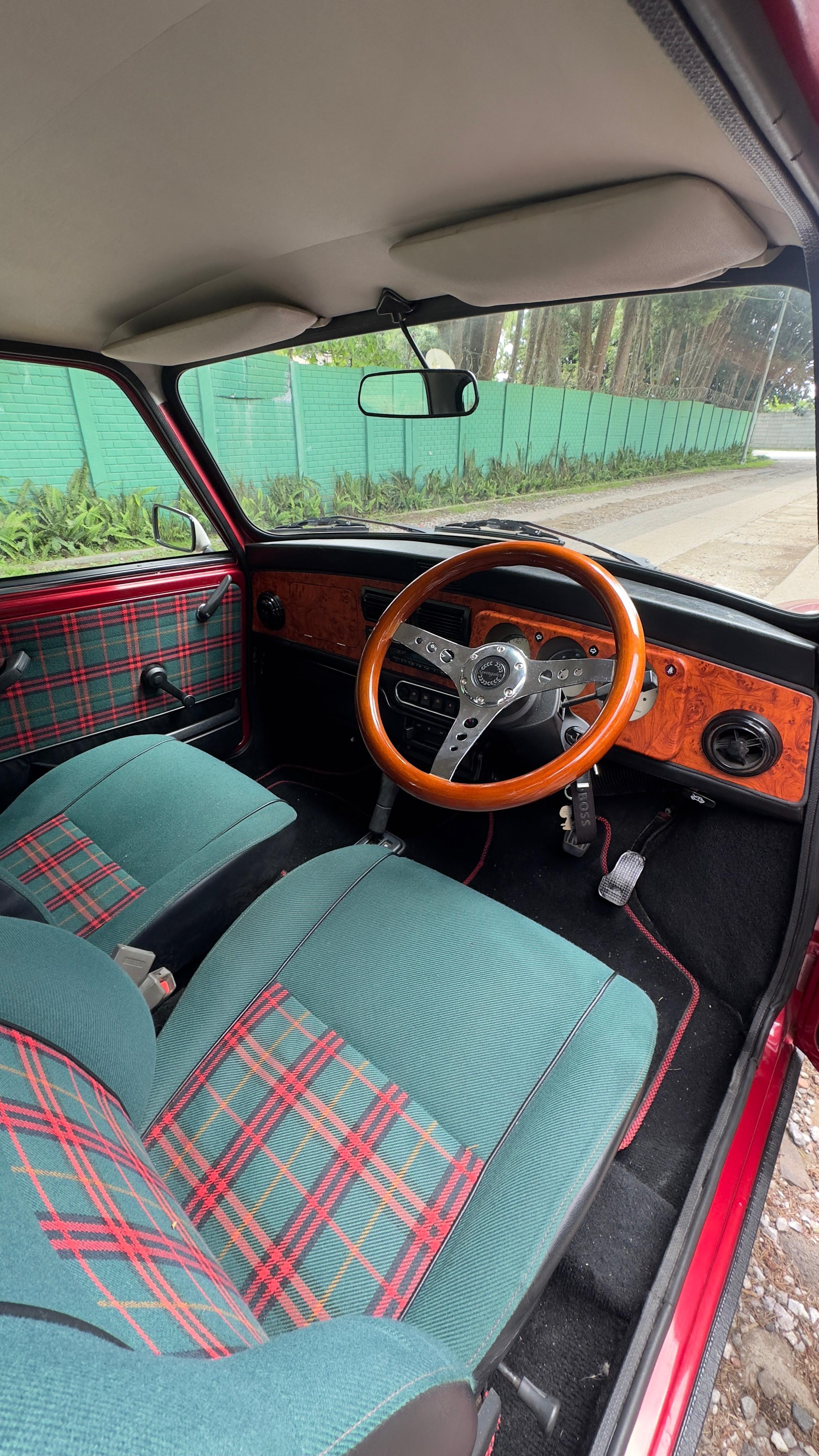 Mini LIMOUSINE EDICION TARTAN - Imagen 5