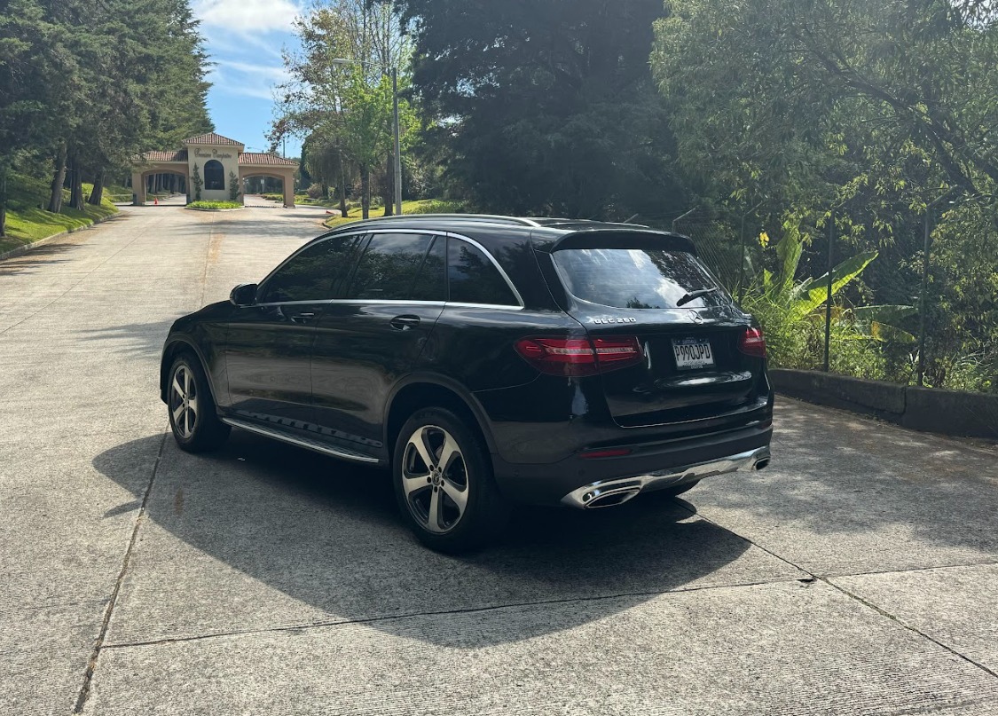 MERCEDES-BENZ GLC 250 - Imagen 8