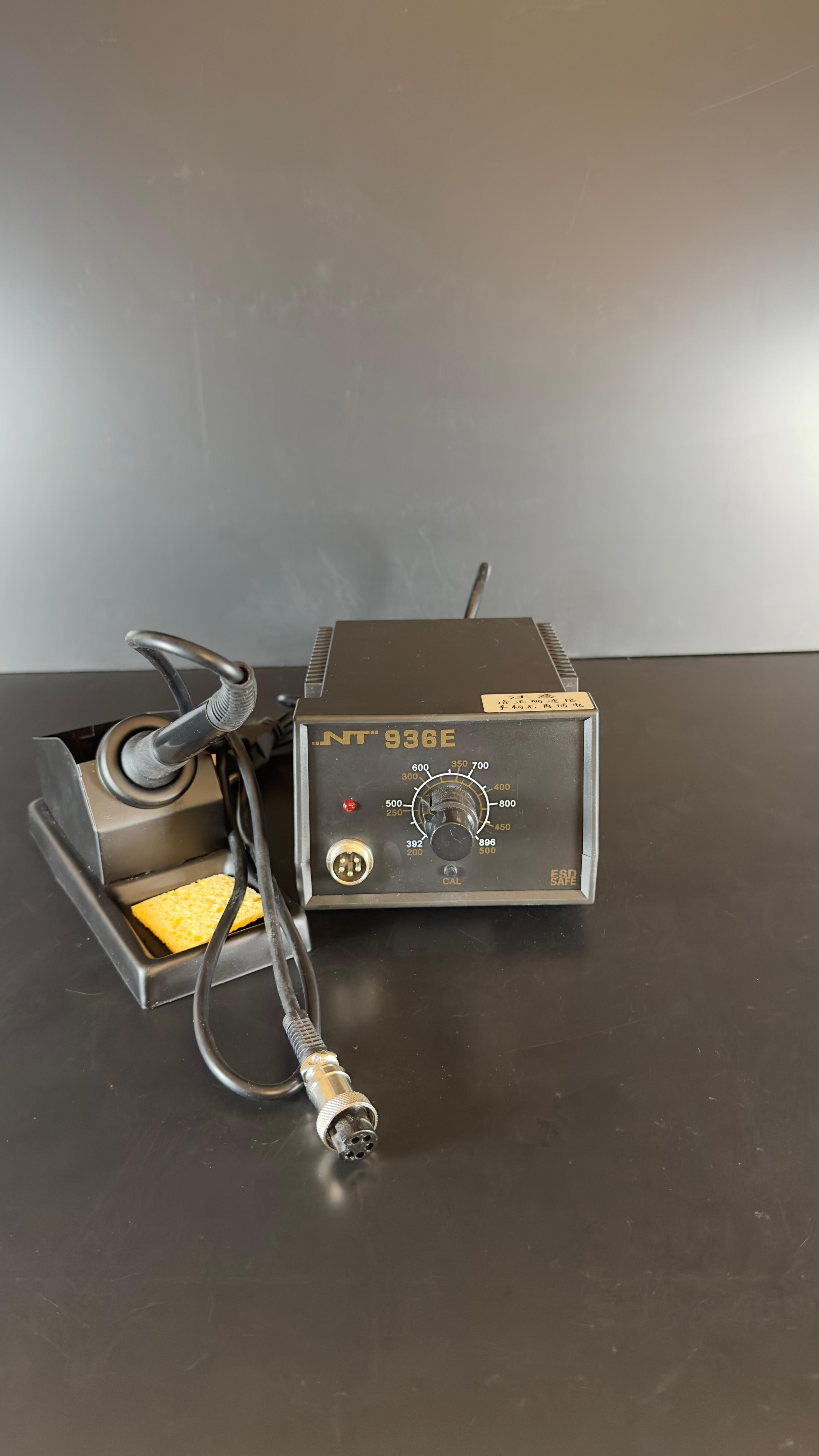 Cautín con temperatura variable NT936E