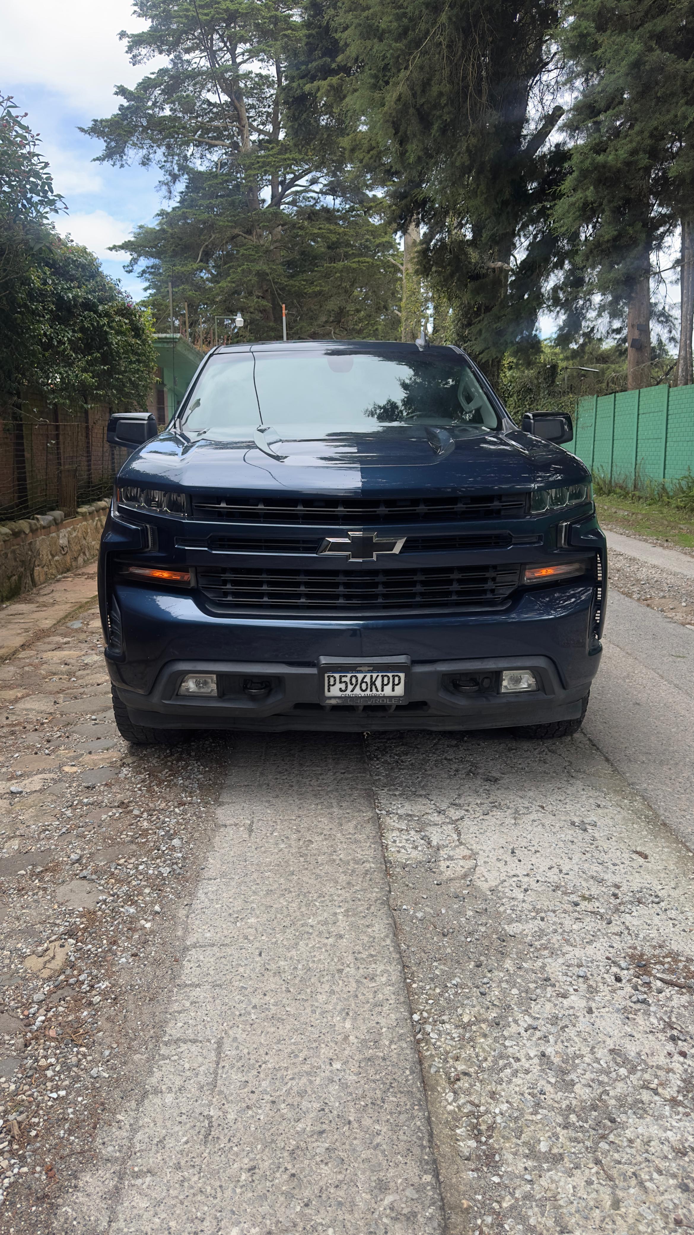 CHEVROLET SILVERADO 1500 Z71 RST 4X4