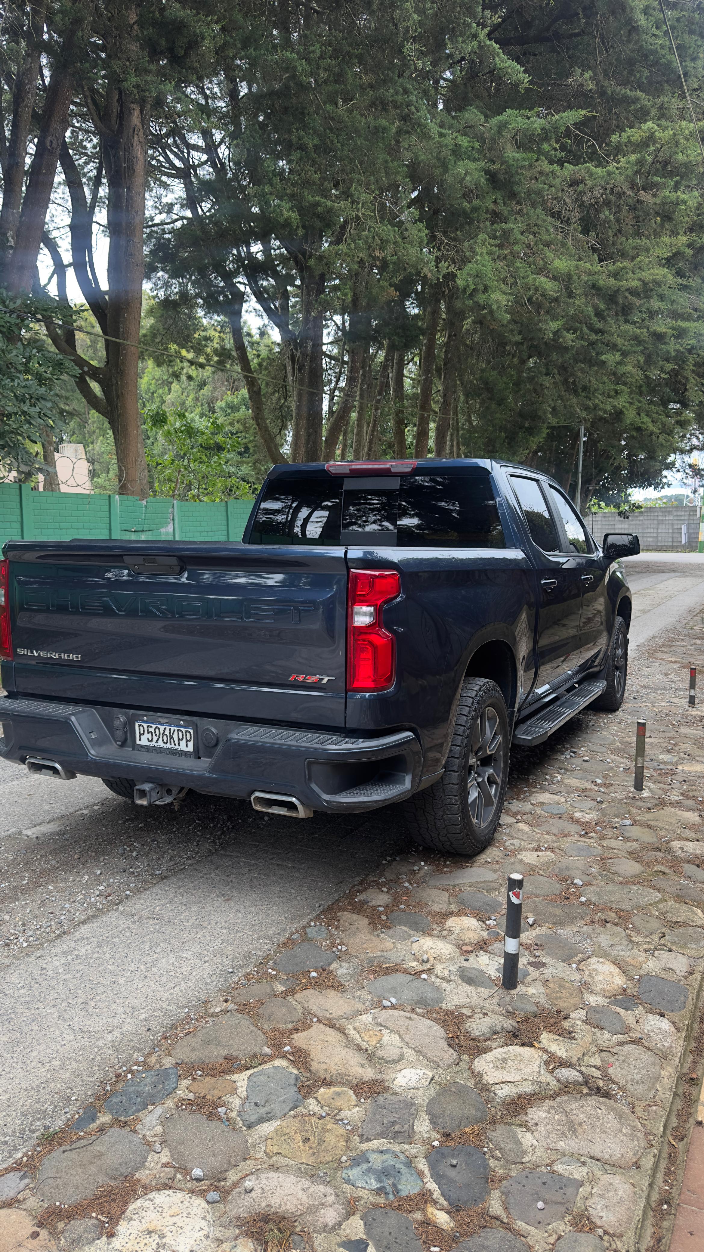 CHEVROLET SILVERADO 1500 Z71 RST 4X4 - Imagen 9