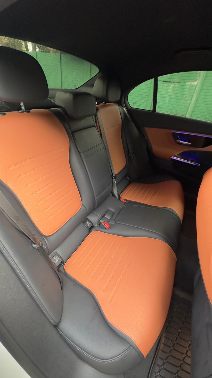 MERCEDES-BENZ C 200 - Imagen 4